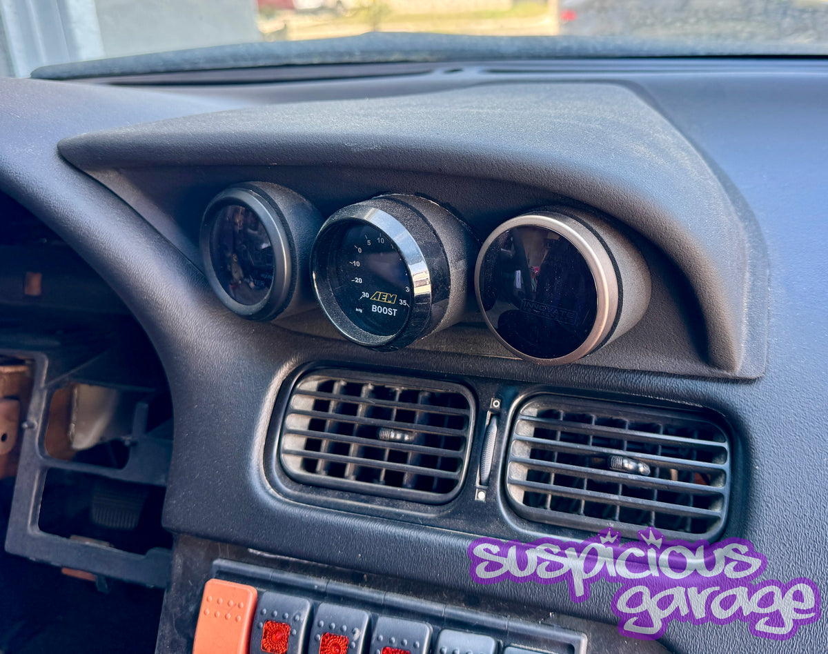 Something Different Engineering Triple 52mm Gauge Pod LHD