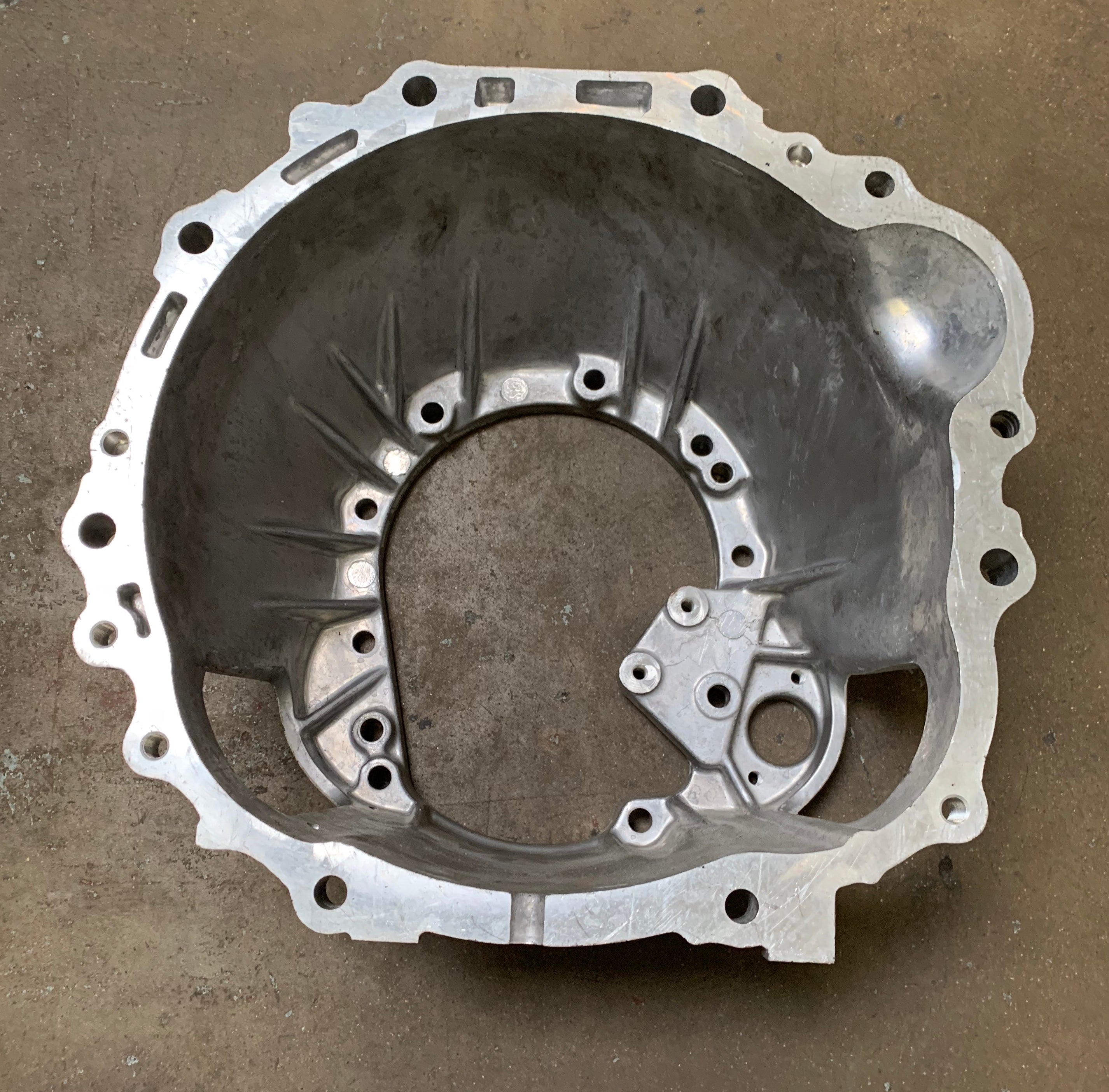 OEM Toyota Lexus R154 1JZ 2JZ Bellhousing – Suspicious Garage